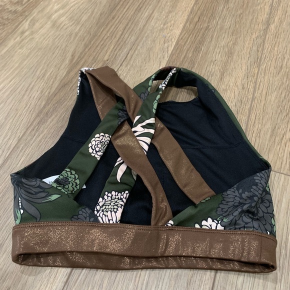 Sports bra - Picture 2 of 5